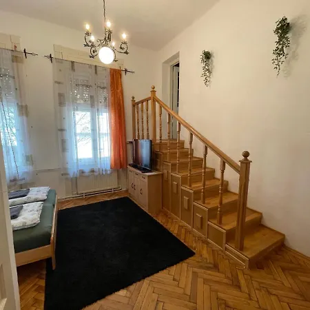 Apartman Lyrius -