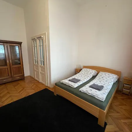 Lyrius - Apartamento